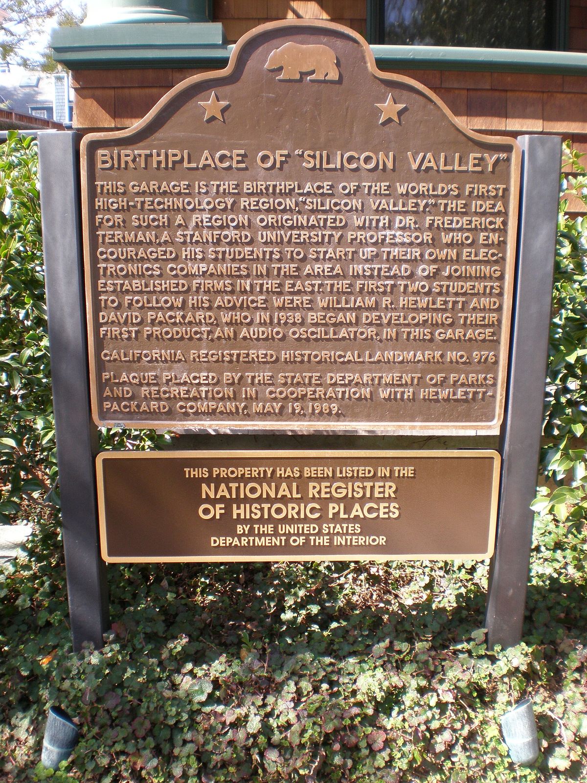 The National Historic Landmark plaque at the HP garage